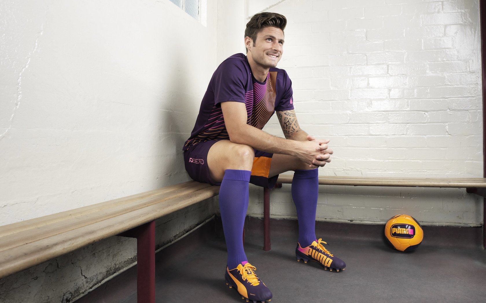 恩多比·恩乔：一位全面的球员，带领南非队走向新高度，恩多简历